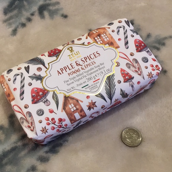 Zeni Italian Apple & Spices Scented Large Soap Bar cute Christmas Wrap NWT 9.1oz - Picture 9 of 13